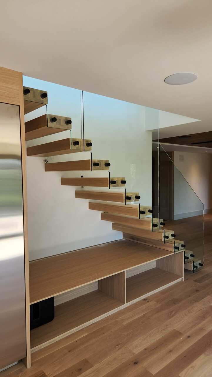 composantes pour la fabrication d'escalier - Esco Distribution