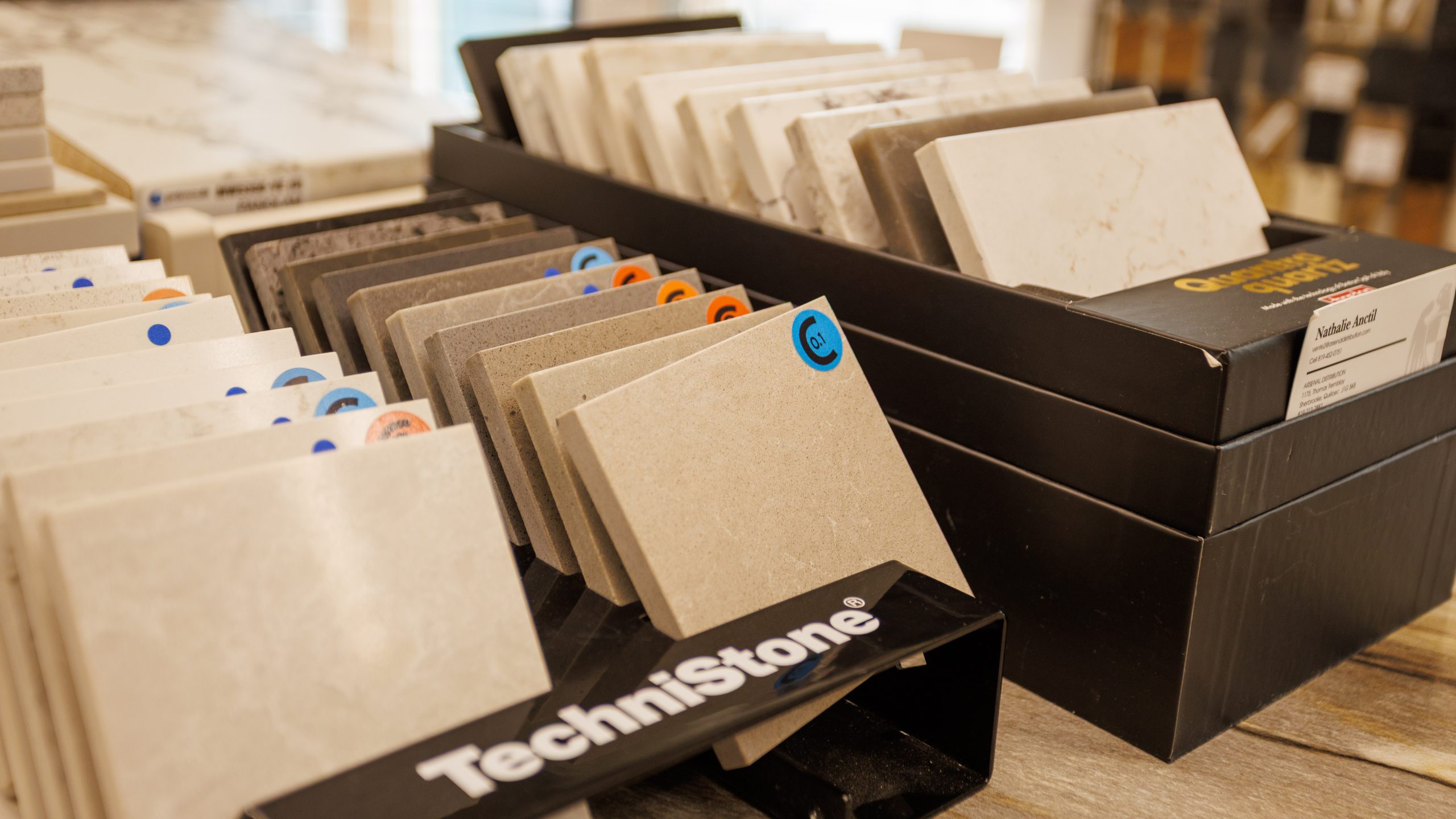 couleur des pierres pour comptoir - Esco Distribution